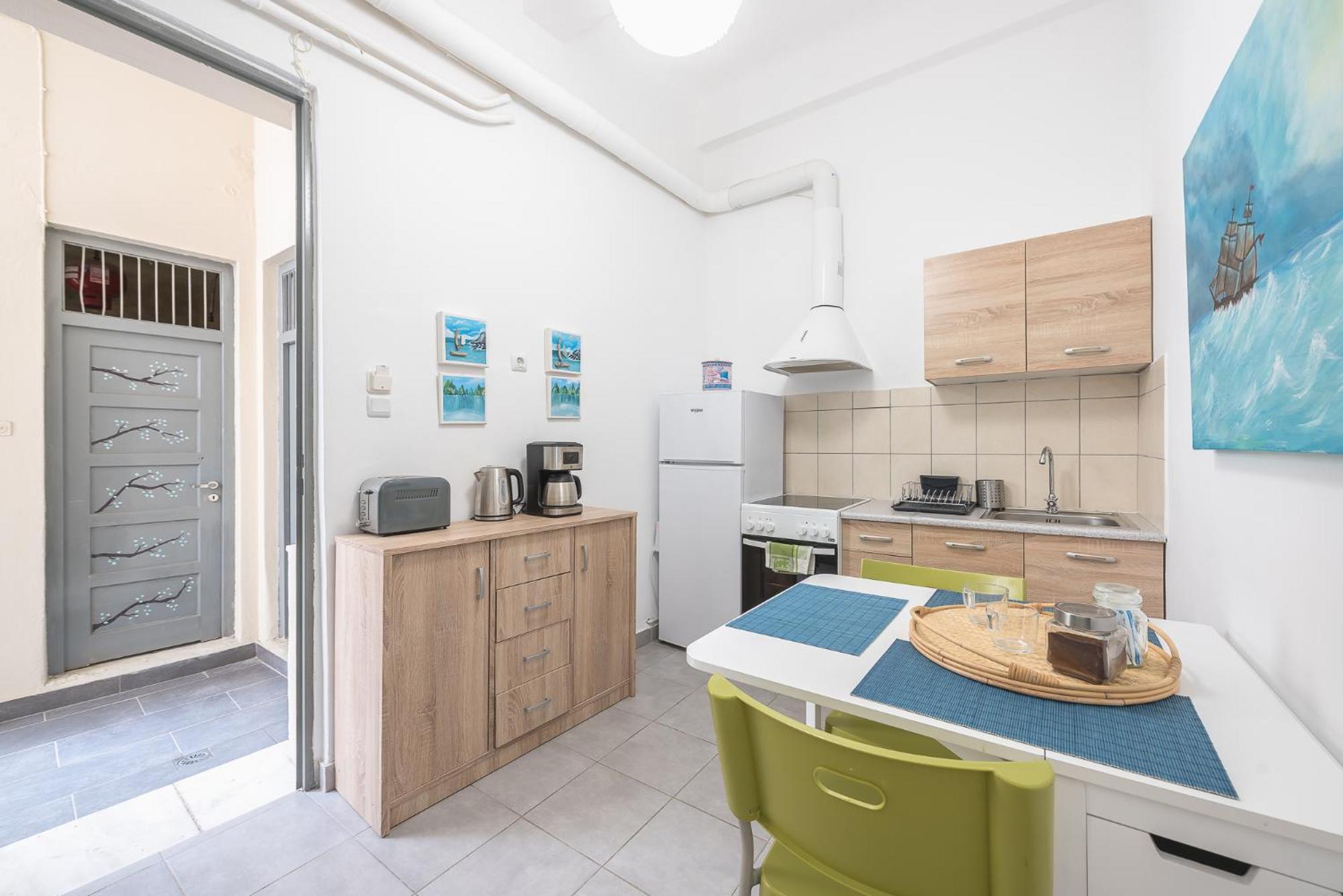 Peaceful And Comfy 2Ba In Athens Heart Apartment Екстериор снимка